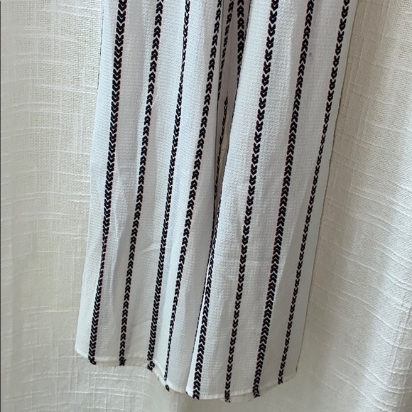 Romper - Picture 3 of 5